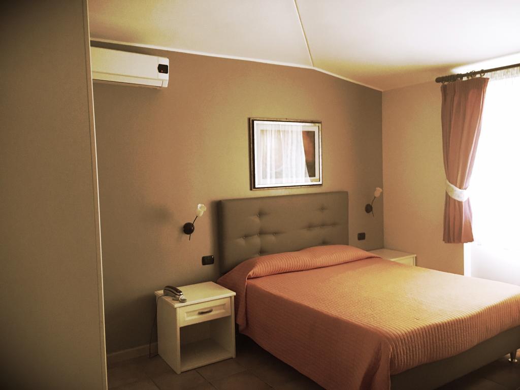 La Dimora Di Federico Bed & Breakfast Altamura Exterior foto